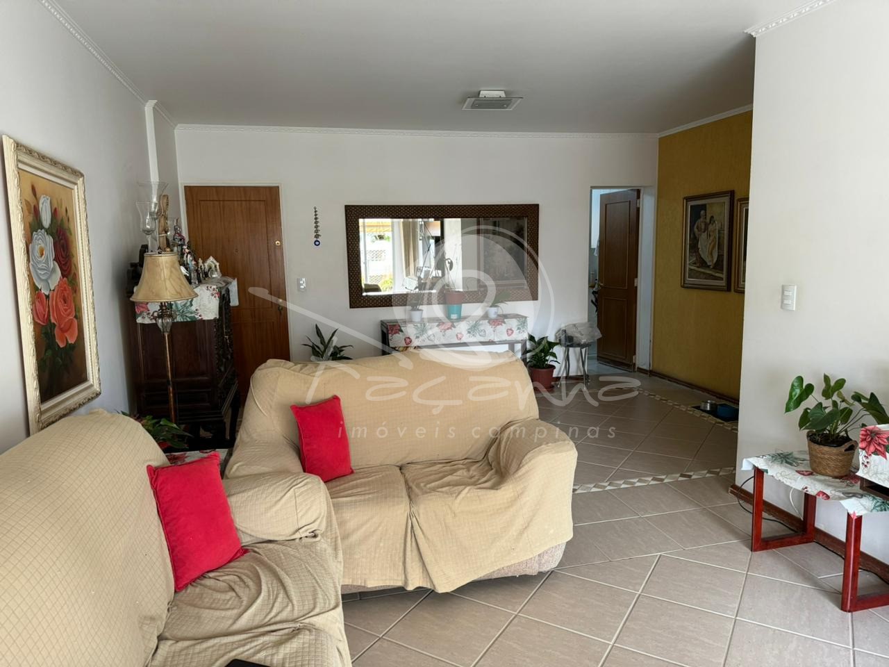 Apartamento à venda com 3 quartos, 115m² - Foto 1