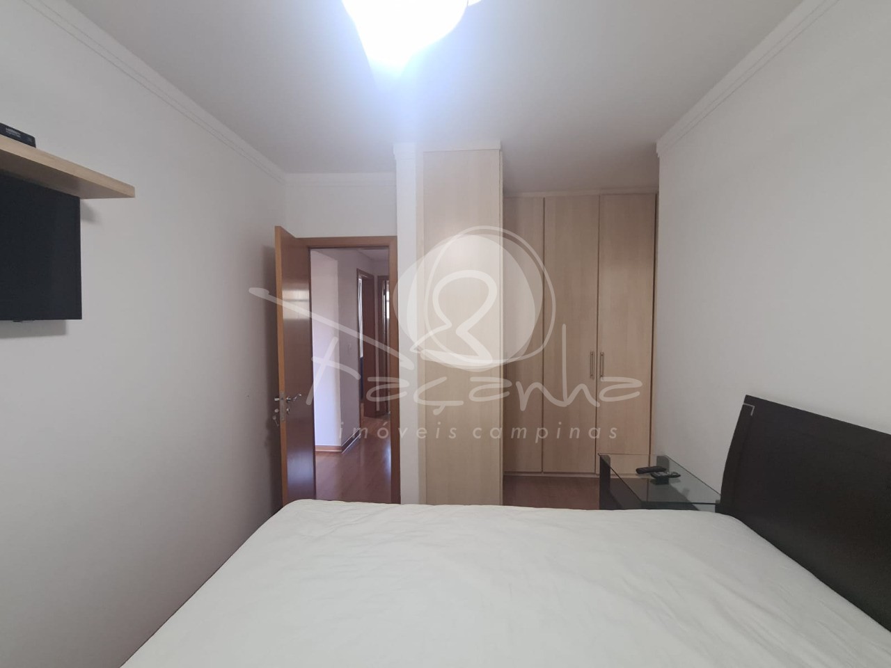 Apartamento para alugar com 4 quartos, 130m² - Foto 15