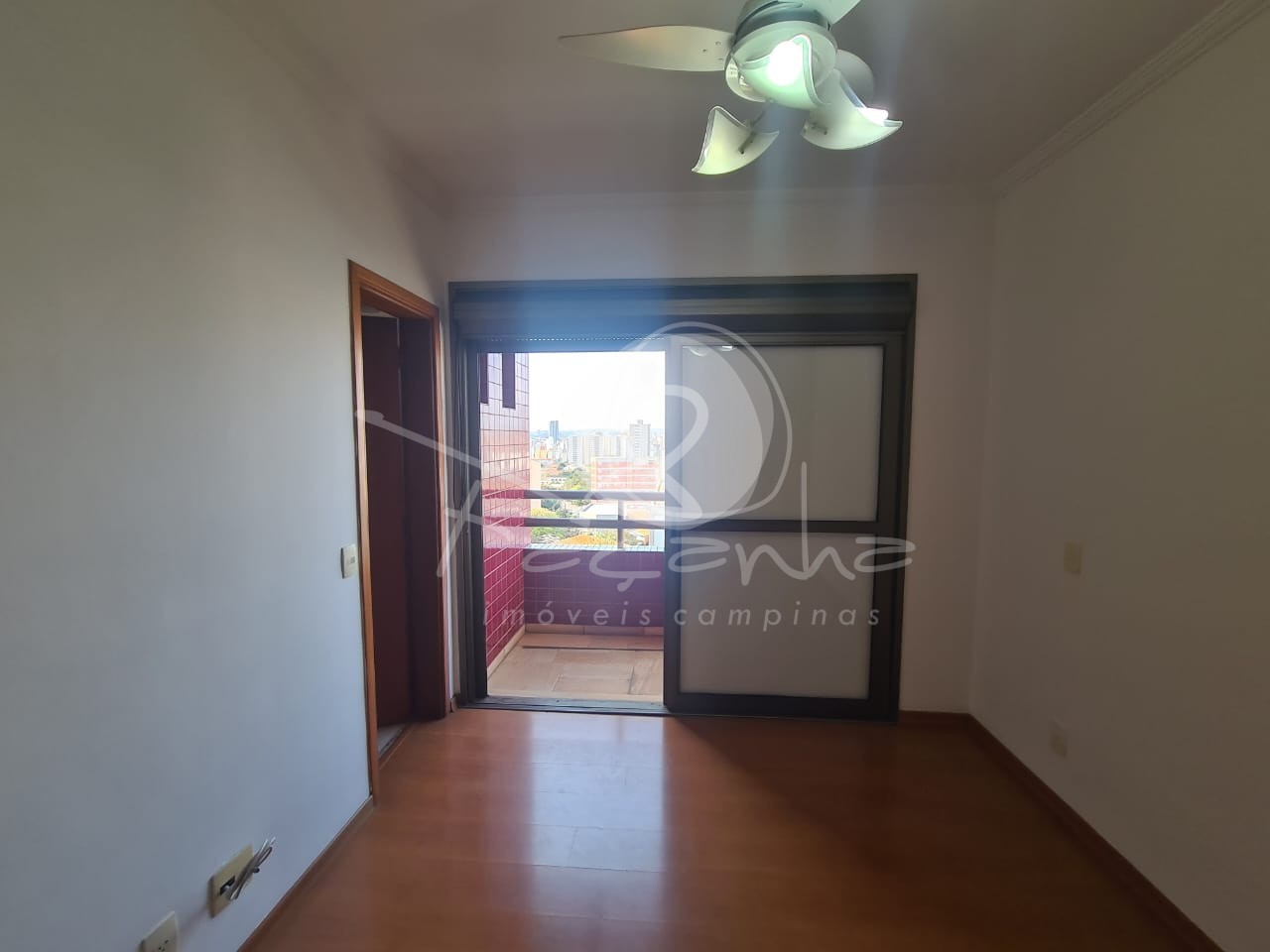 Apartamento à venda com 3 quartos, 117m² - Foto 10