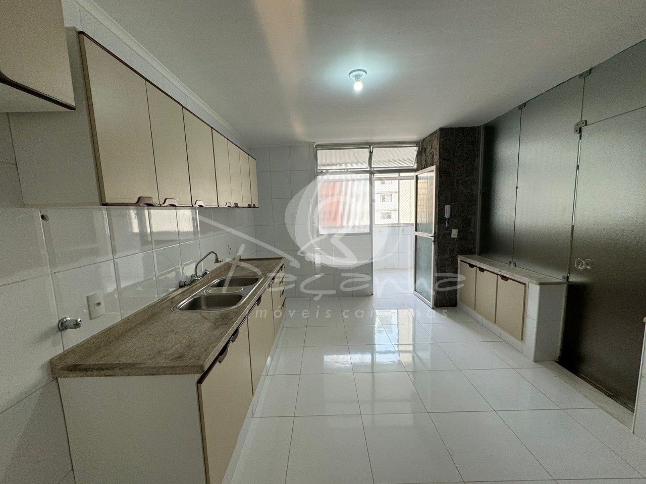 Apartamento à venda com 3 quartos, 170m² - Foto 21