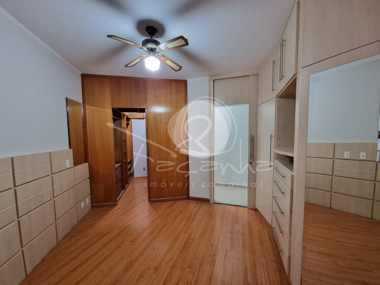 Apartamento à venda com 4 quartos, 150m² - Foto 10