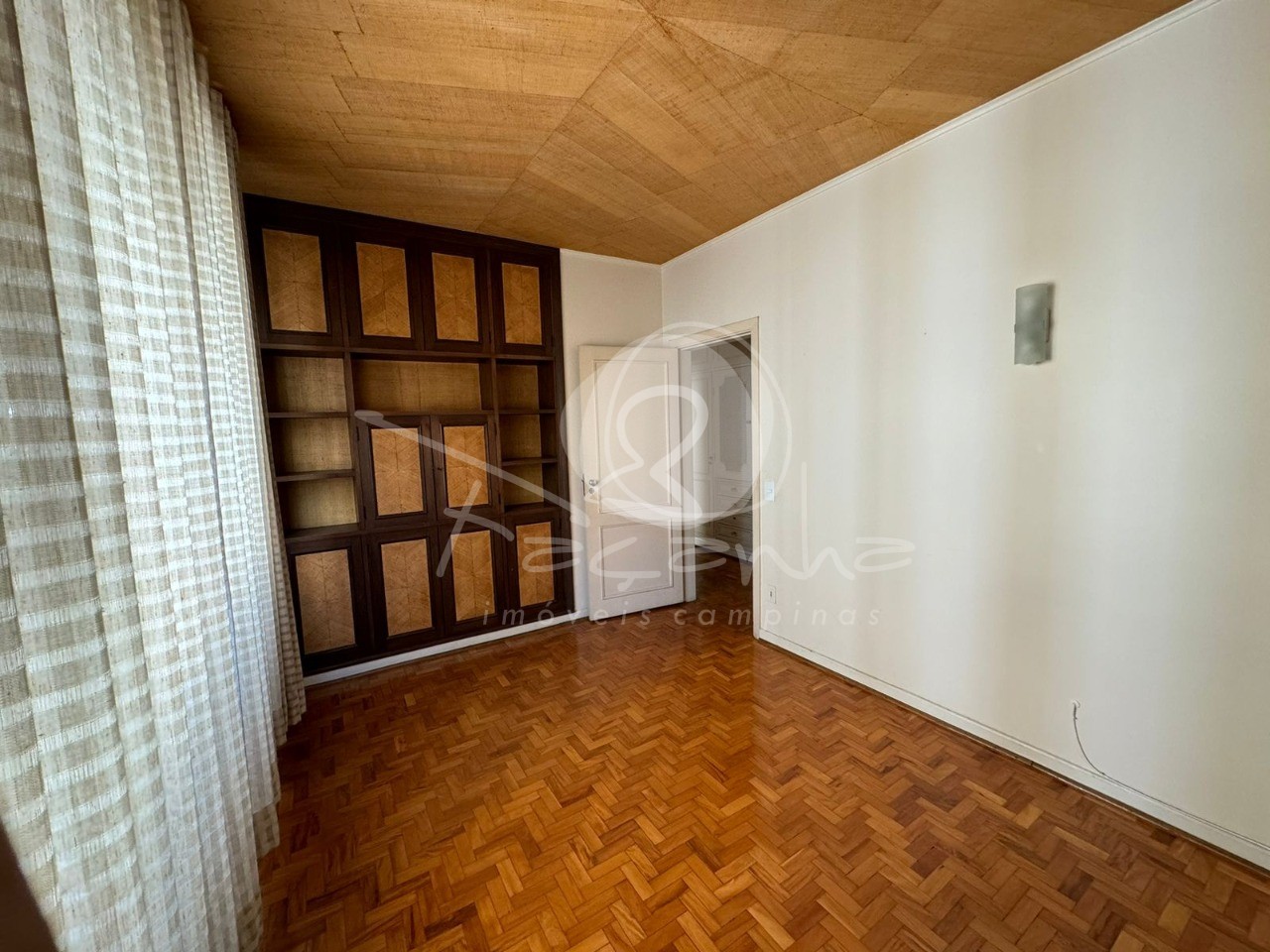 Apartamento à venda com 3 quartos, 170m² - Foto 10