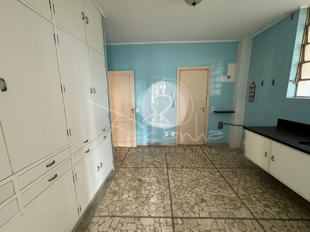 Apartamento à venda com 3 quartos, 170m² - Foto 18