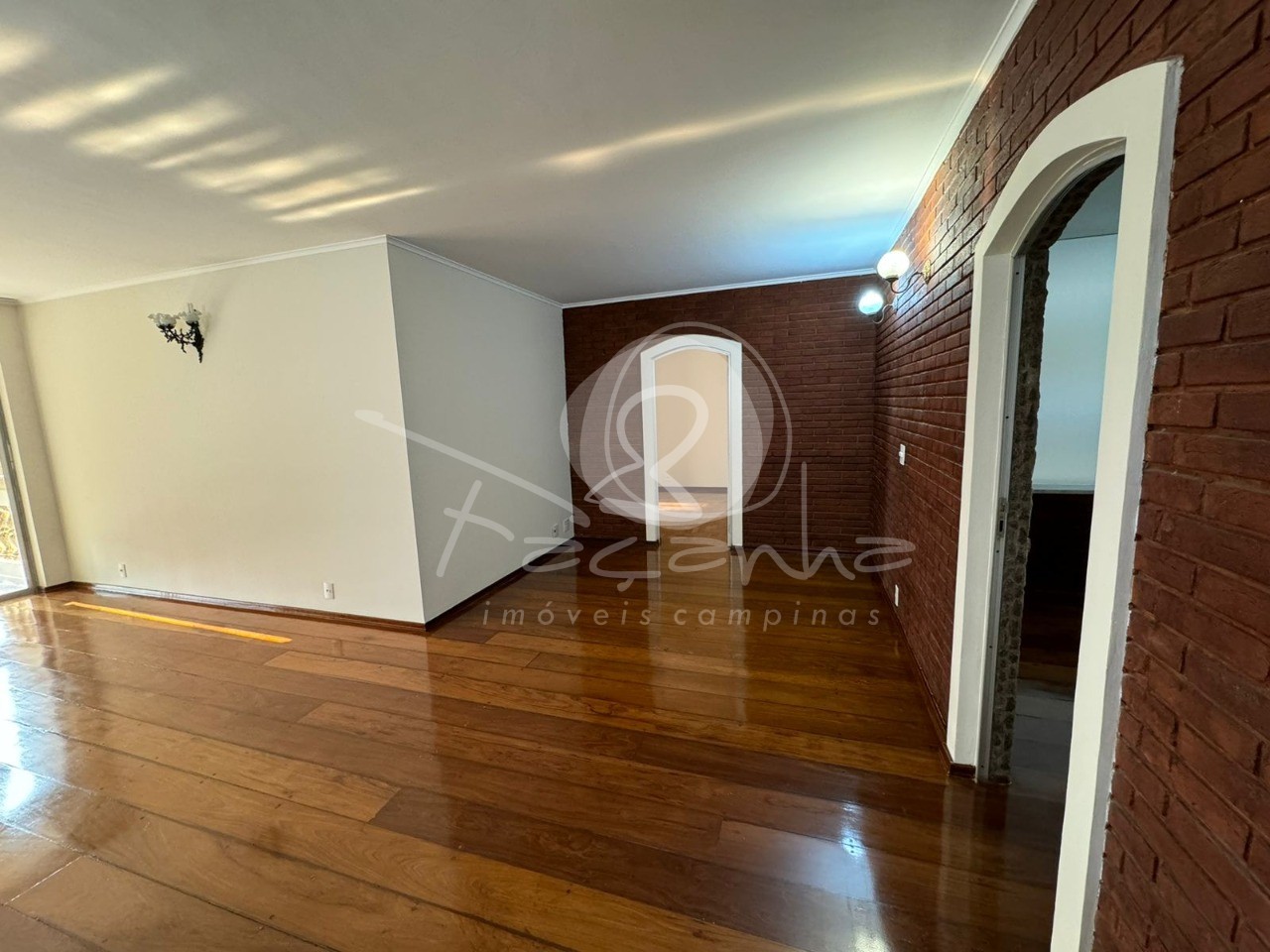 Apartamento à venda com 3 quartos, 170m² - Foto 1