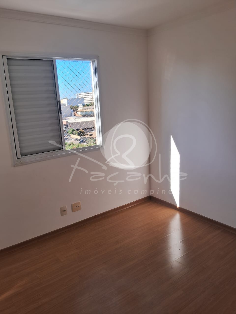 Apartamento à venda com 3 quartos, 76m² - Foto 5