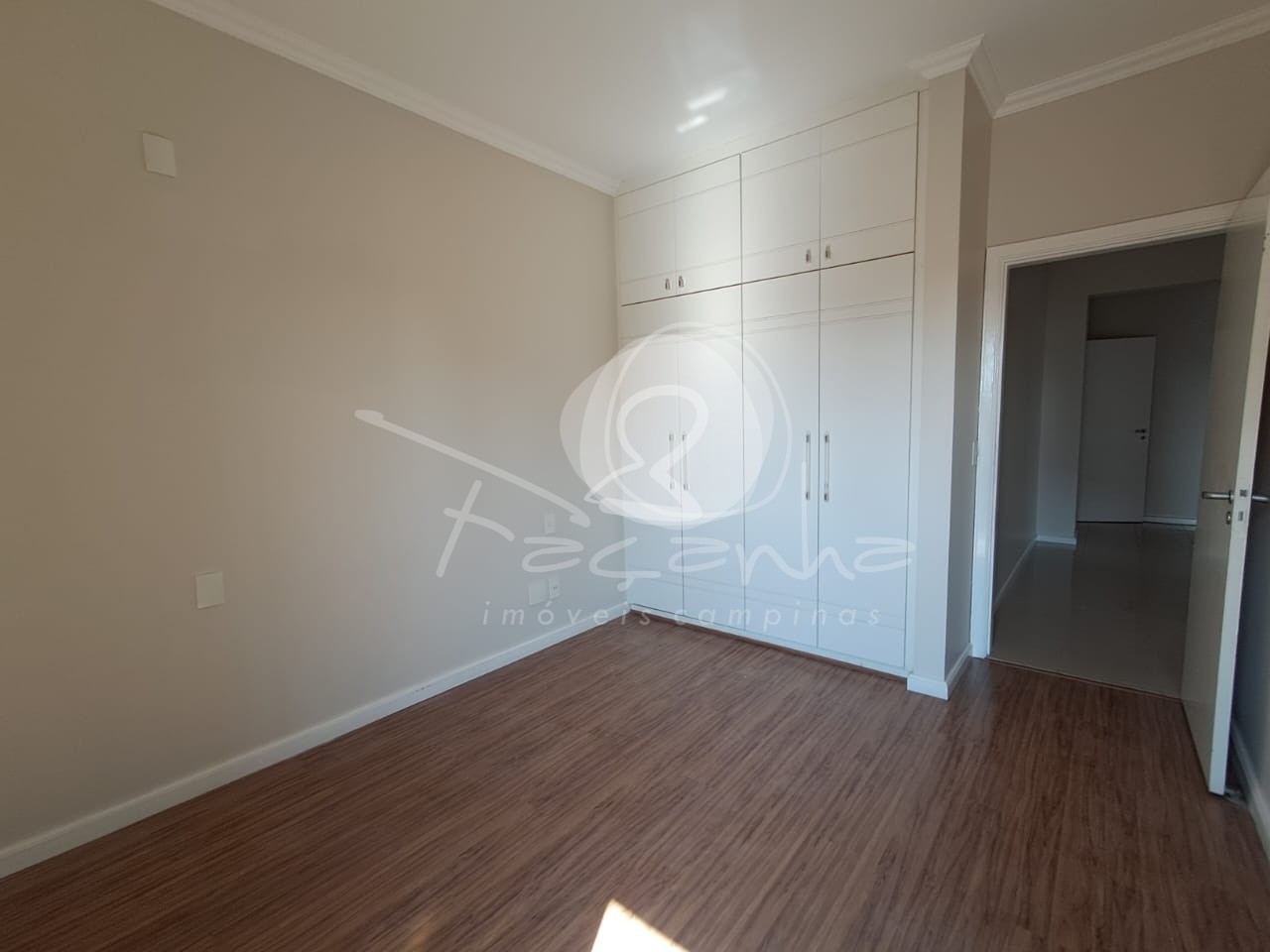 Apartamento para alugar com 4 quartos, 200m² - Foto 24