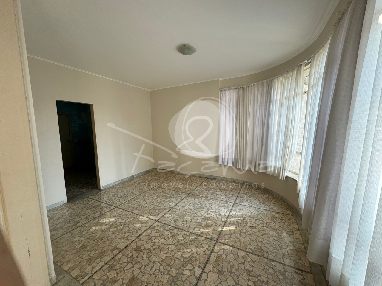 Apartamento à venda com 3 quartos, 170m² - Foto 6