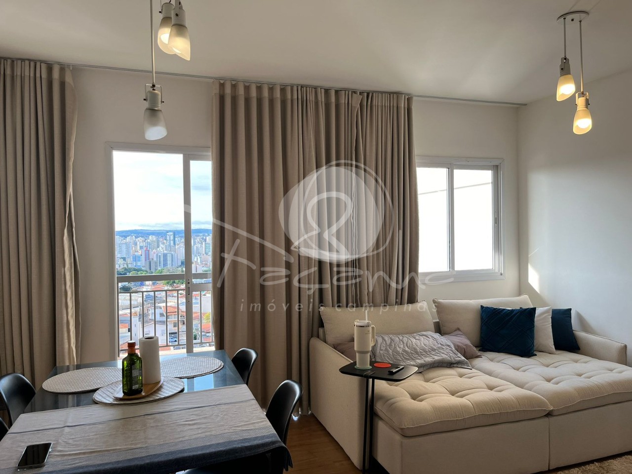 Apartamento à venda com 2 quartos, 56m² - Foto 1