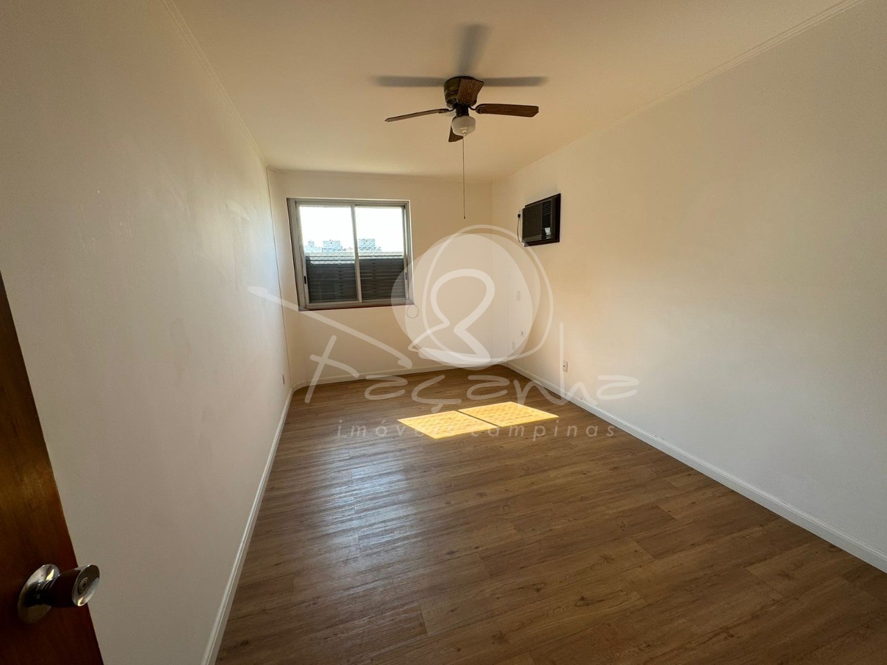 Apartamento à venda com 2 quartos, 135m² - Foto 8