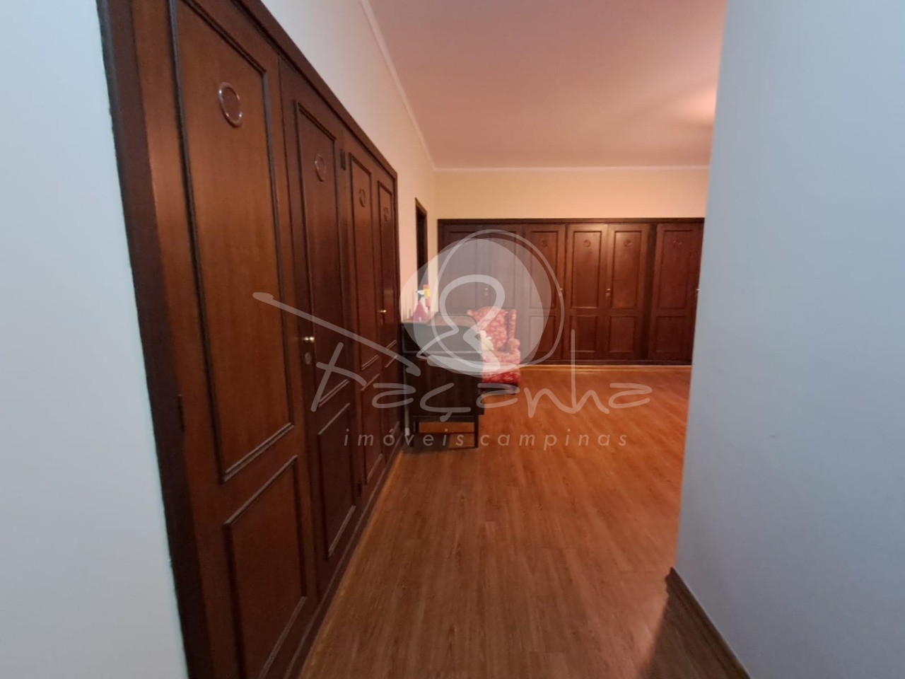 Casa à venda com 2 quartos, 600m² - Foto 20