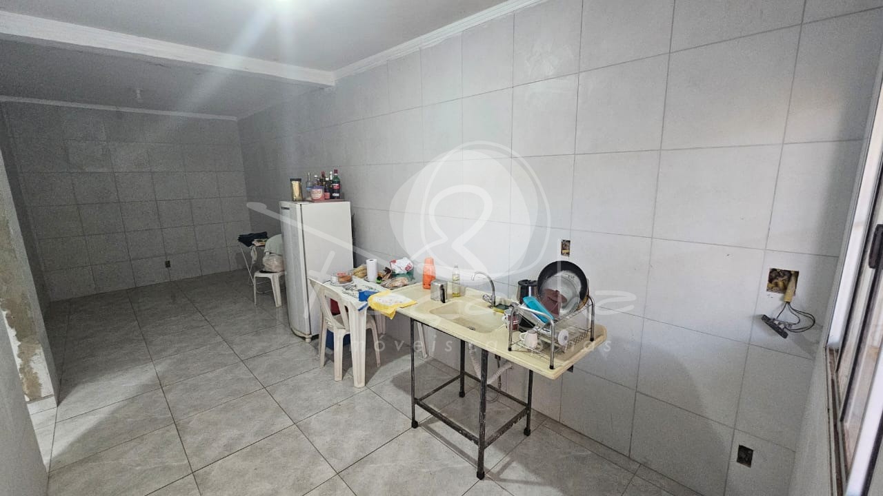 Depósito-Galpão-Armazém à venda com 3 quartos, 250m² - Foto 13