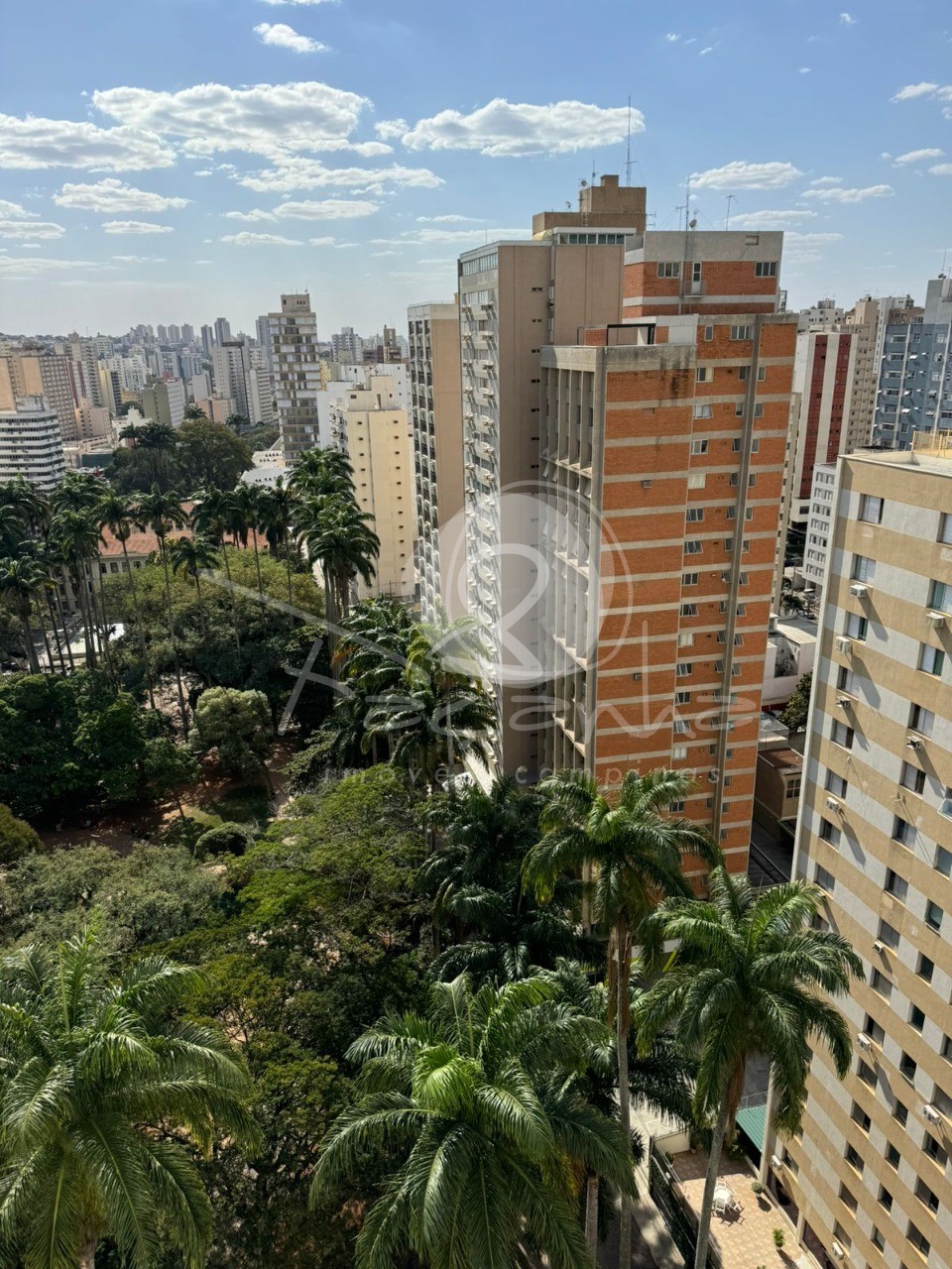 Apartamento à venda com 3 quartos, 153m² - Foto 4