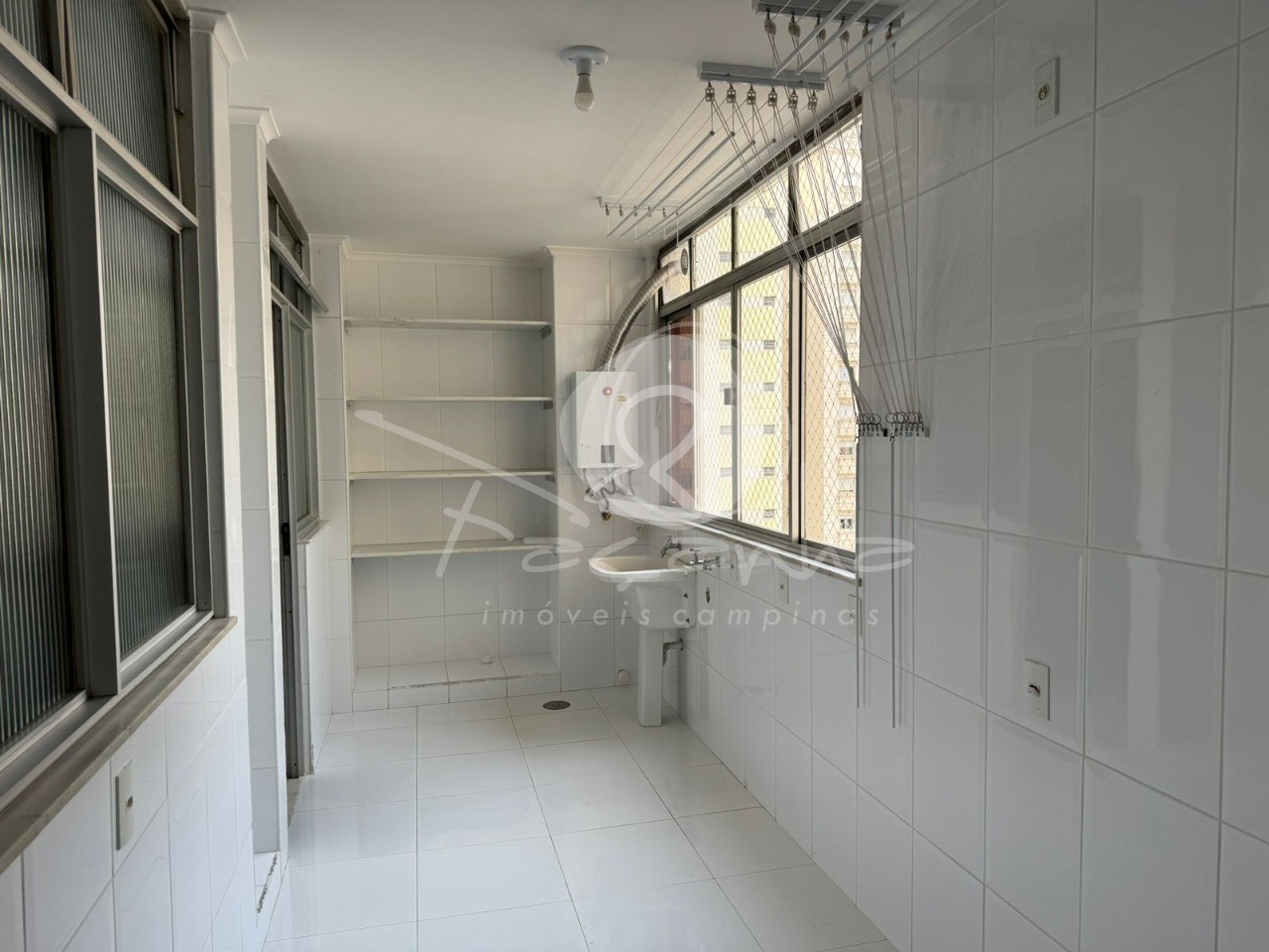 Apartamento à venda com 3 quartos, 170m² - Foto 23