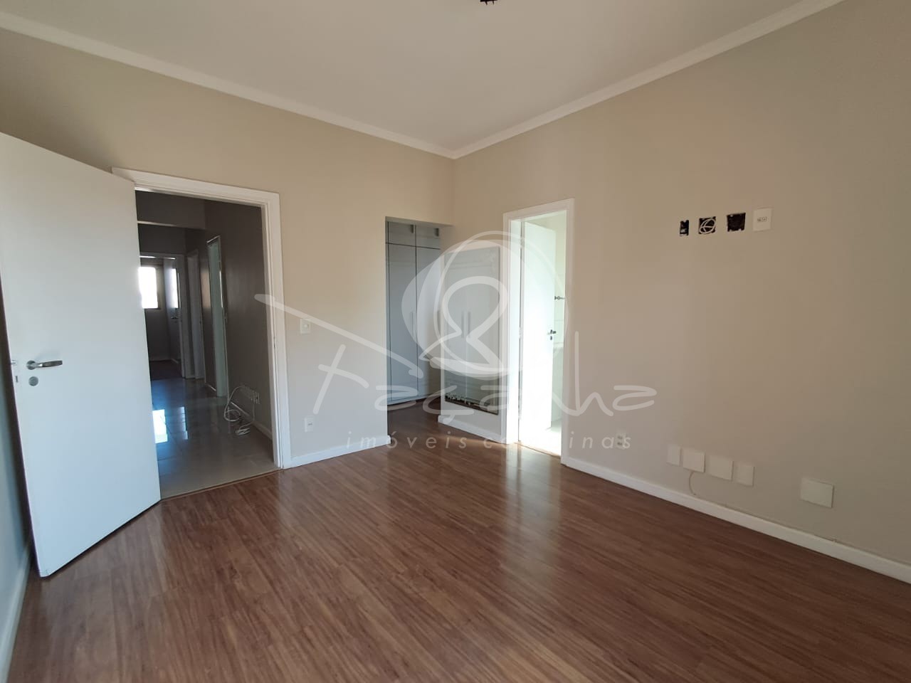 Apartamento para alugar com 4 quartos, 200m² - Foto 21