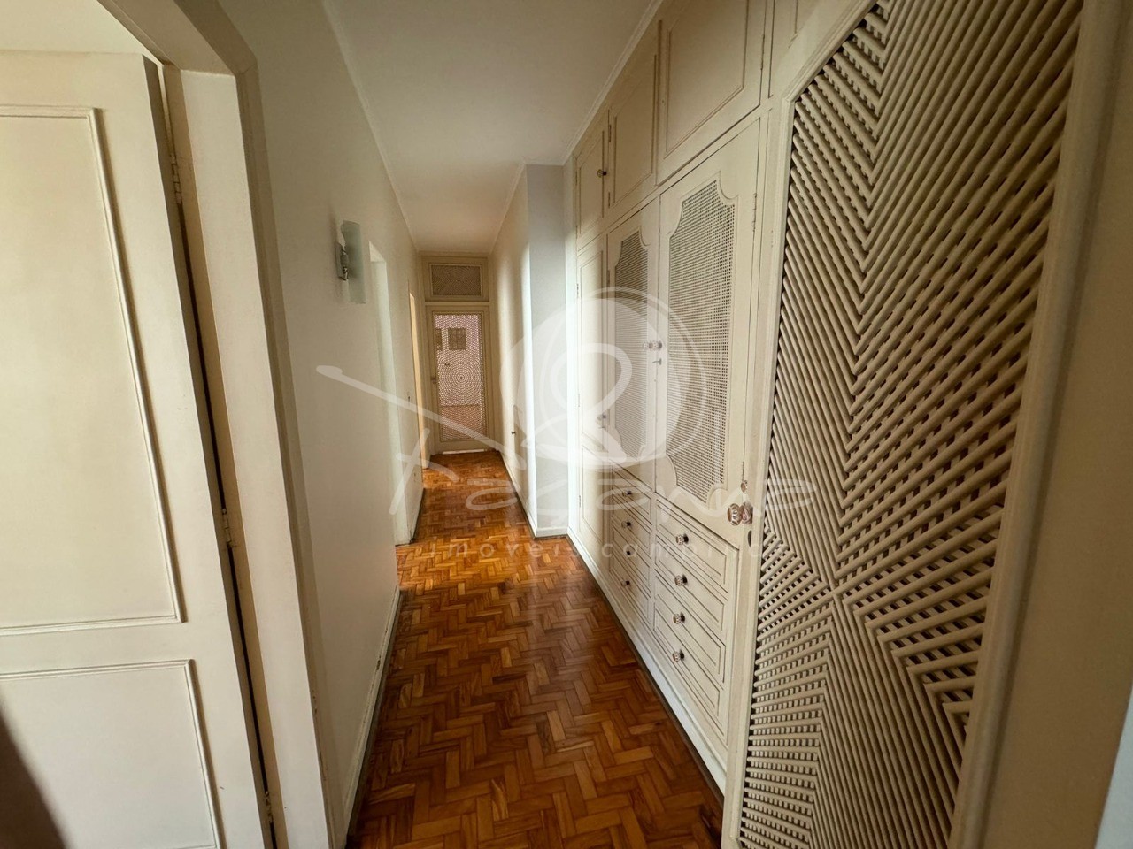 Apartamento à venda com 3 quartos, 170m² - Foto 7