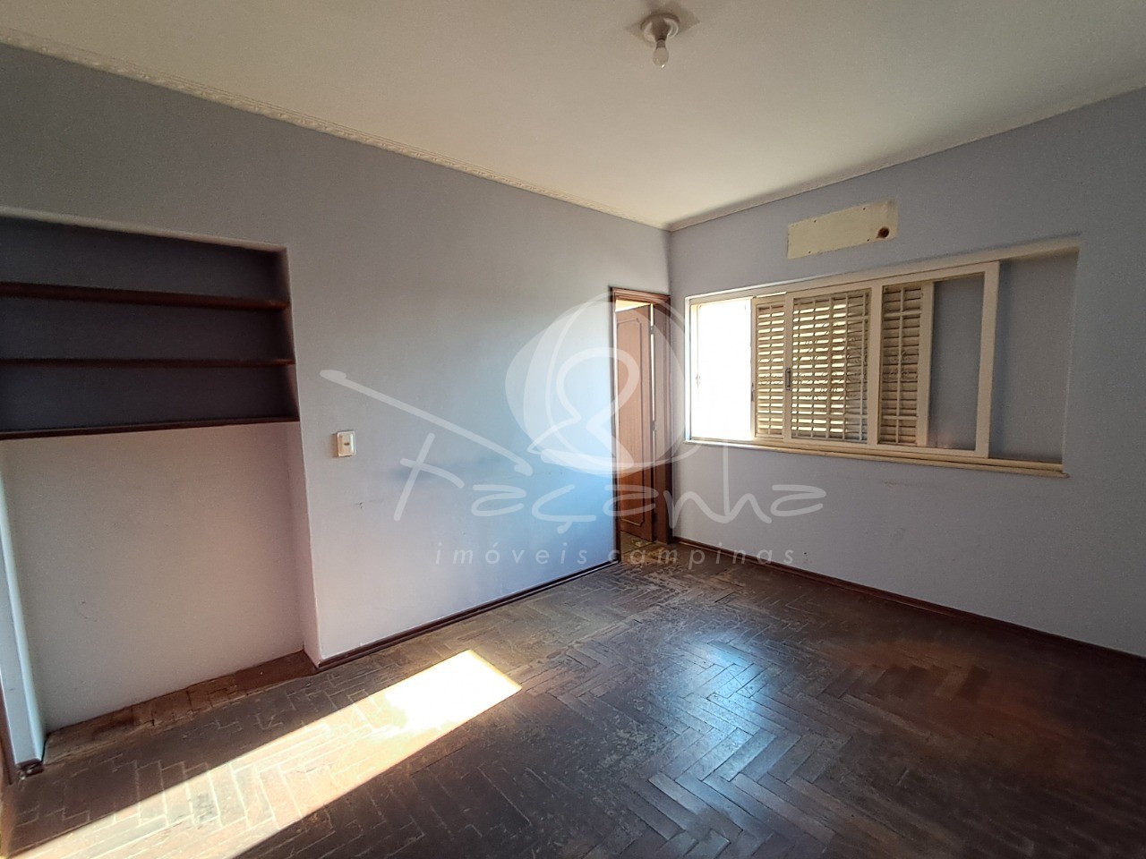 Casa à venda com 3 quartos, 450m² - Foto 26