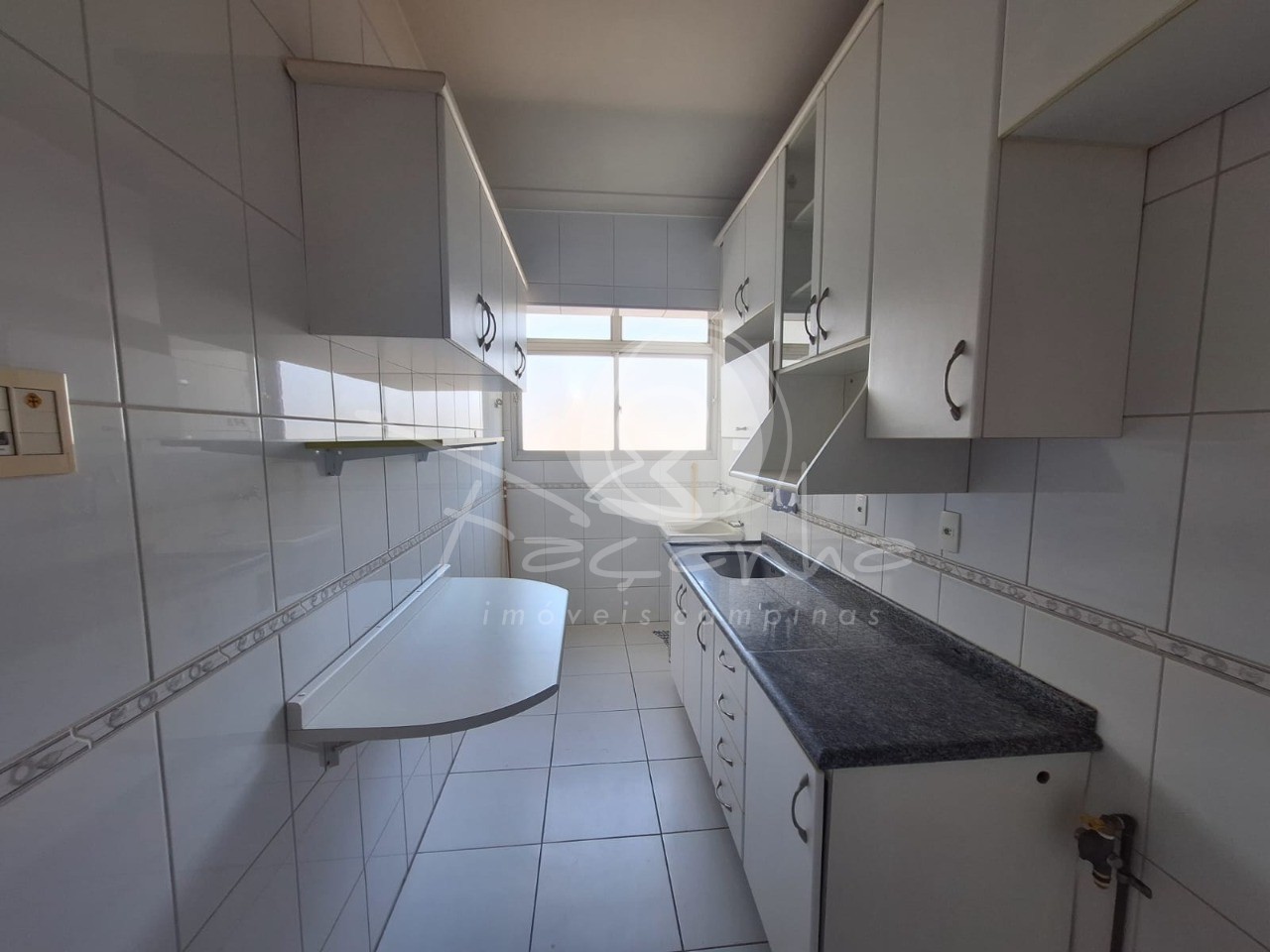 Apartamento à venda com 1 quarto, 50m² - Foto 9