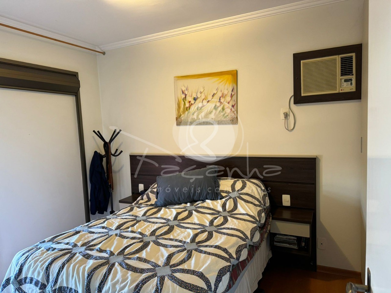 Apartamento à venda com 3 quartos, 117m² - Foto 8