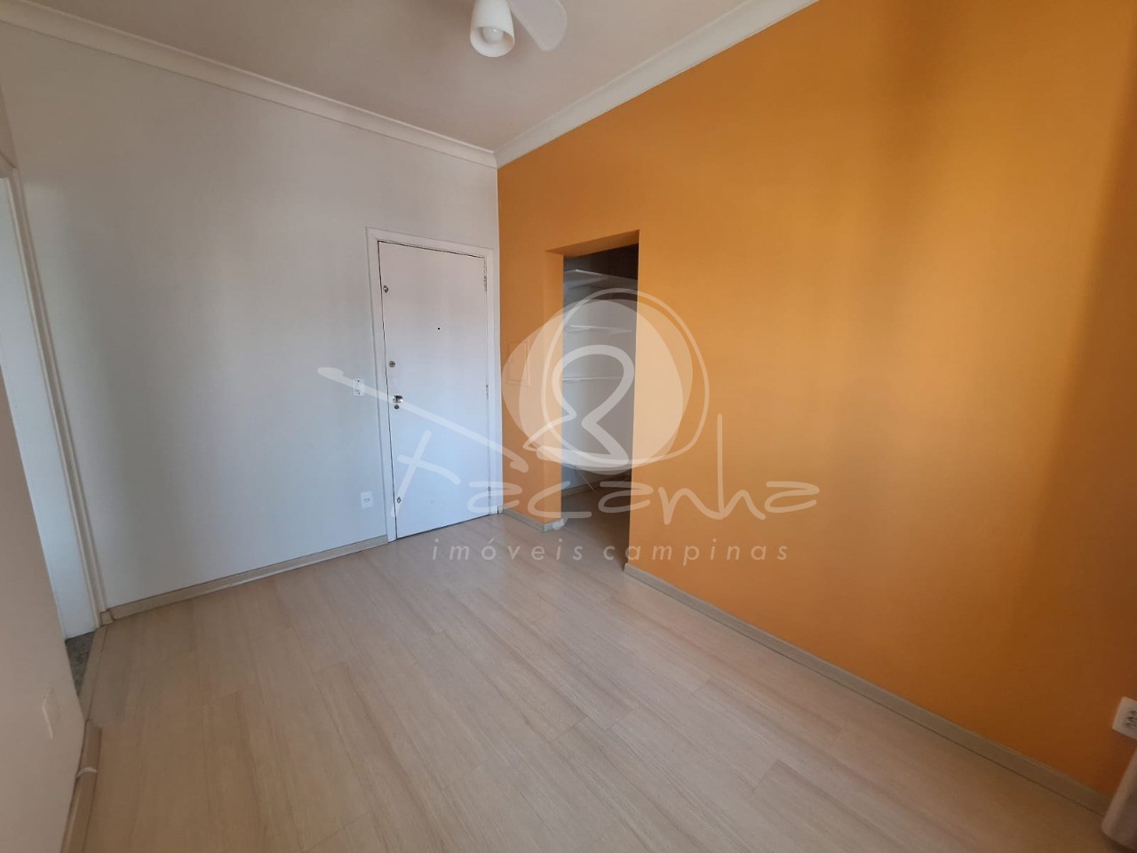 Apartamento à venda com 1 quarto, 50m² - Foto 1