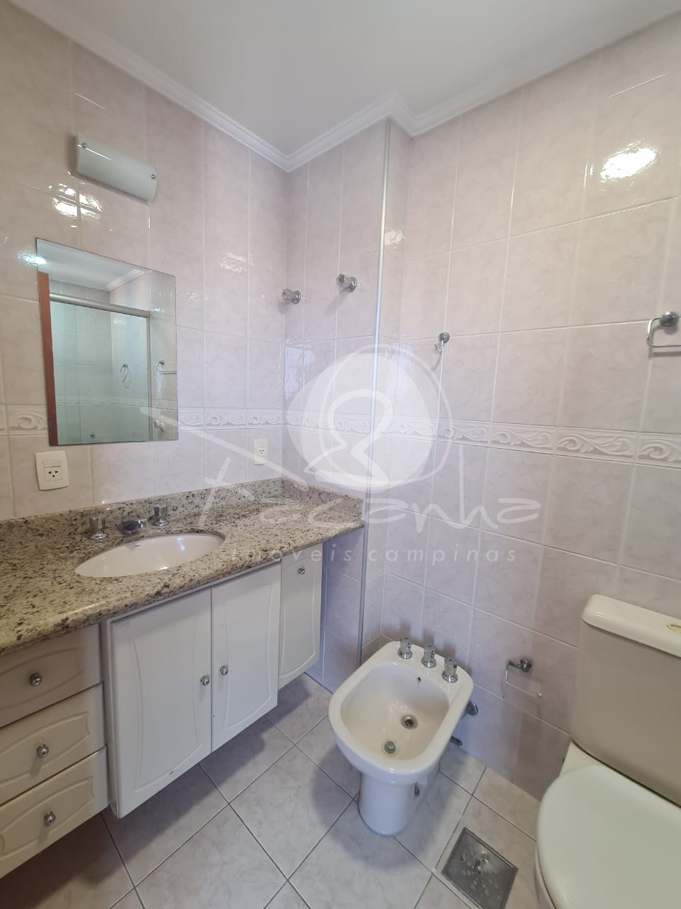 Apartamento à venda com 3 quartos, 117m² - Foto 14