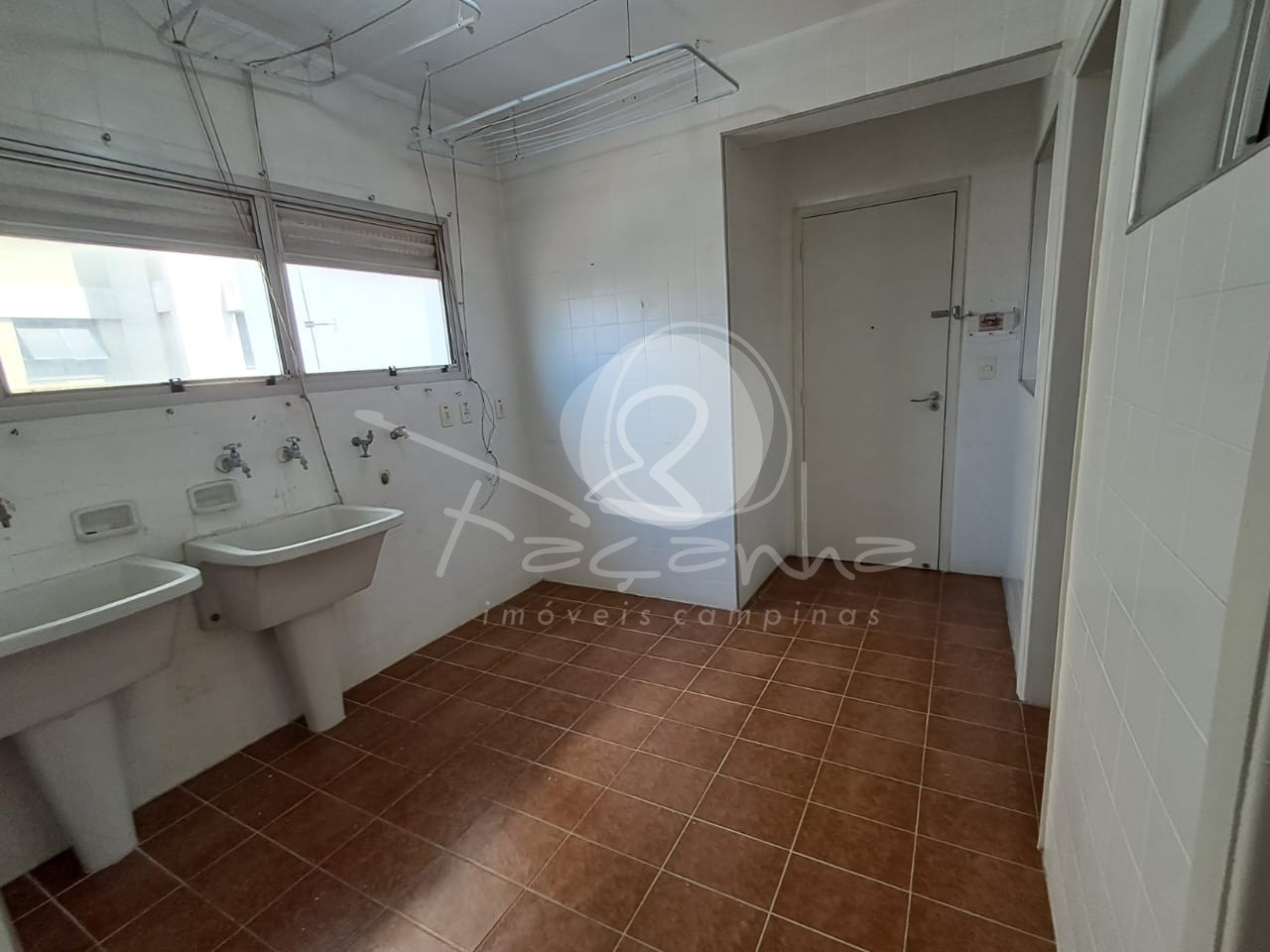 Apartamento à venda com 3 quartos, 153m² - Foto 17