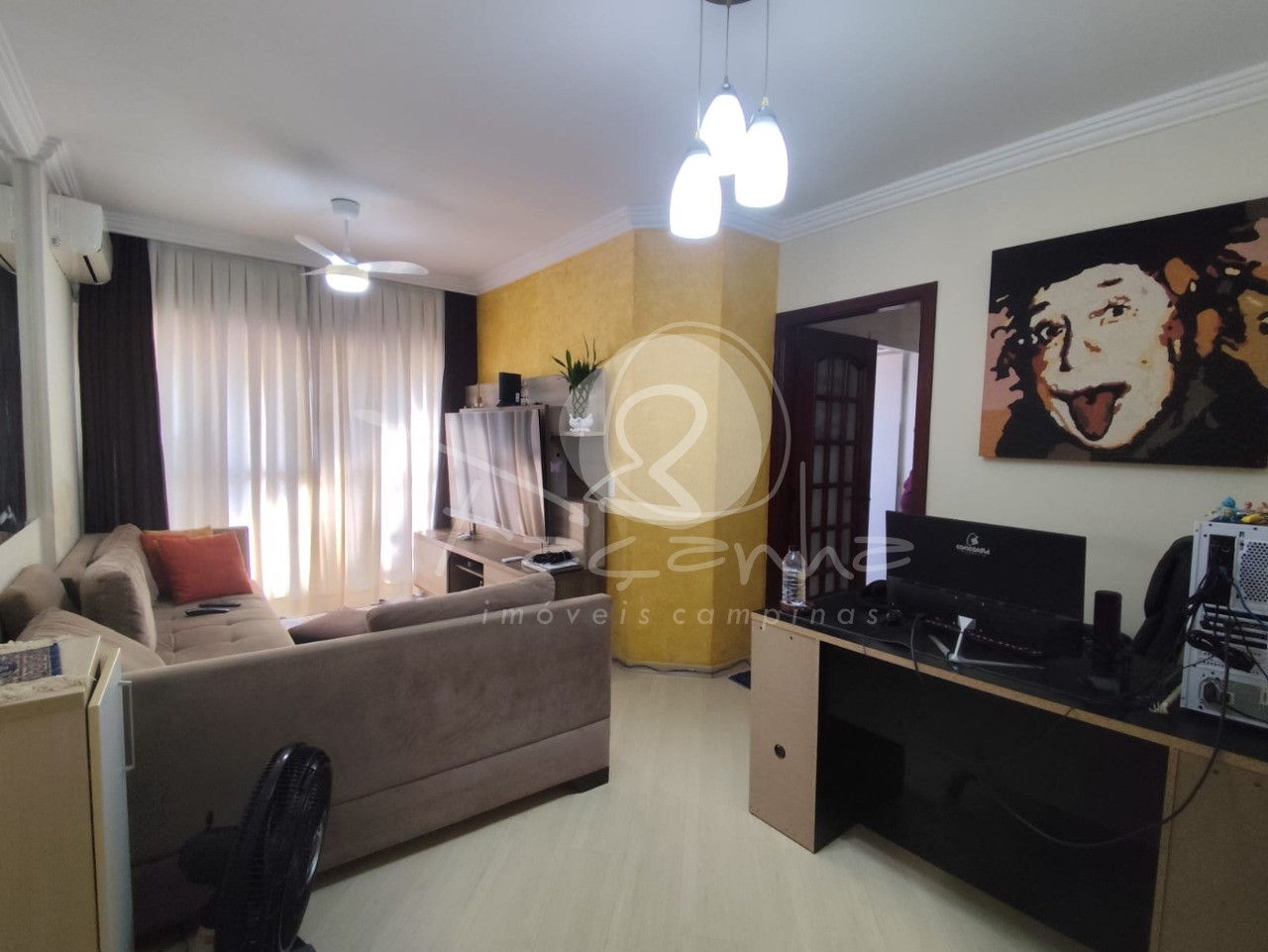 Apartamento à venda com 3 quartos, 77m² - Foto 1