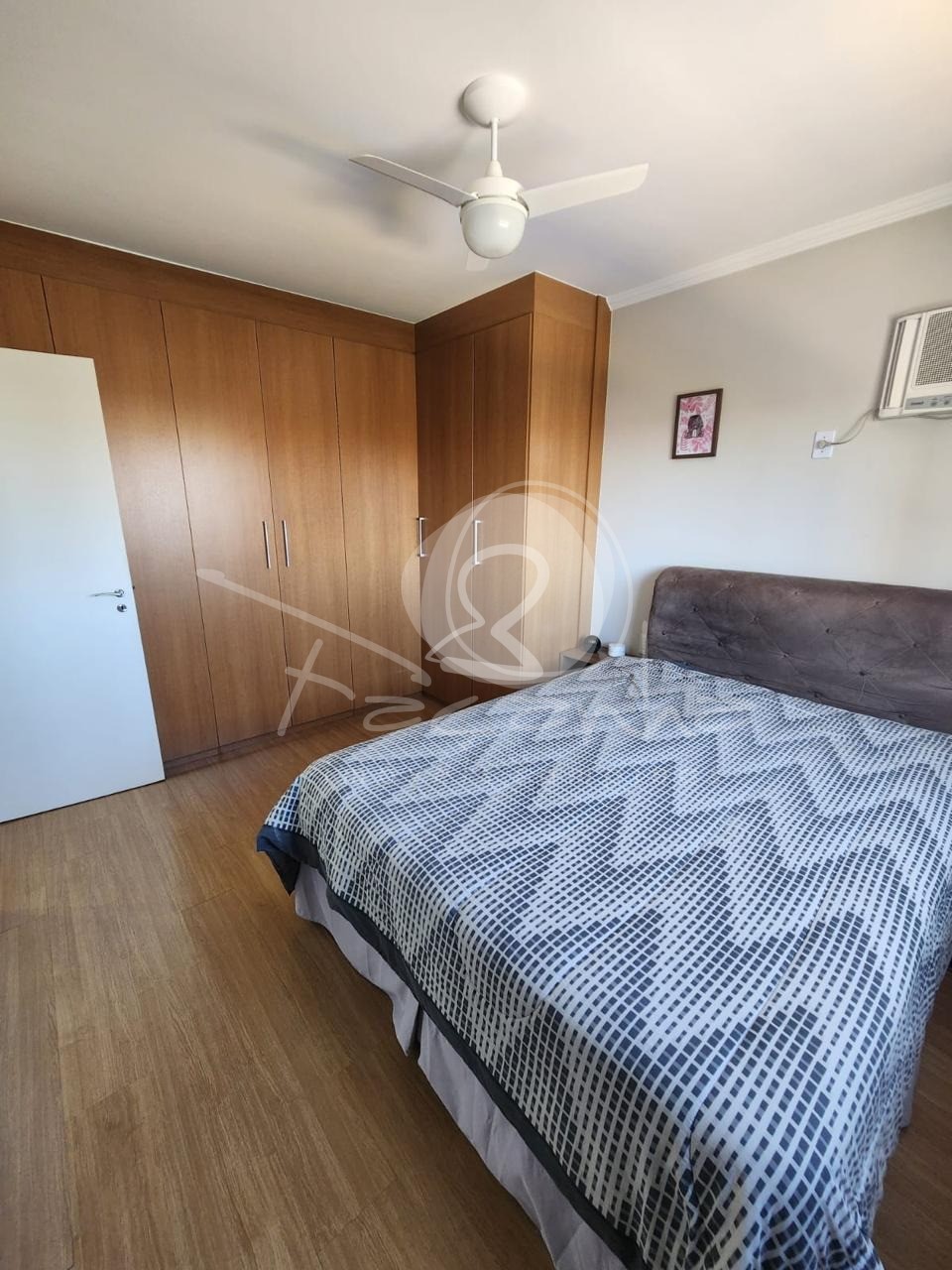 Apartamento à venda com 3 quartos, 129m² - Foto 18