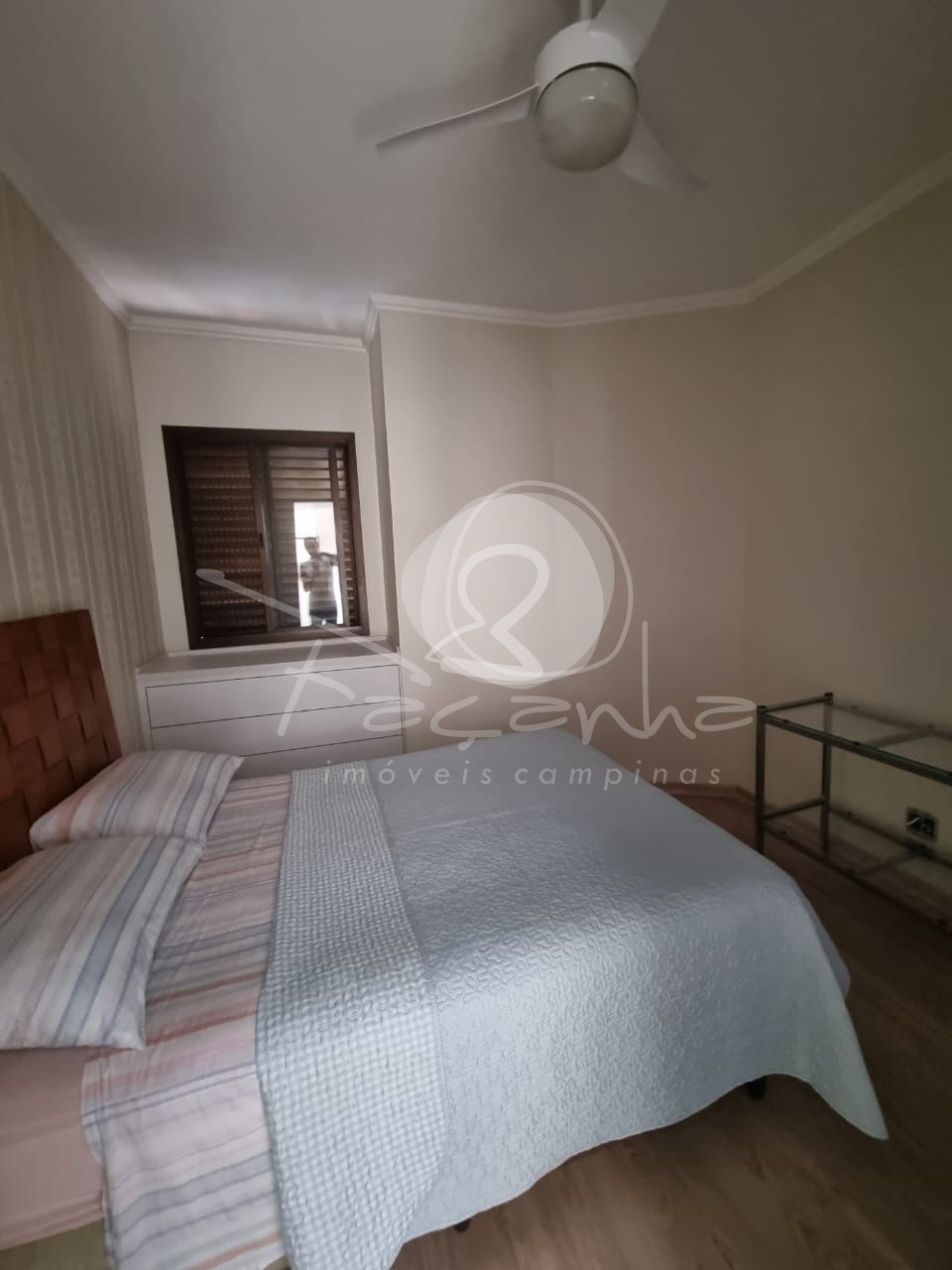 Apartamento à venda com 3 quartos, 92m² - Foto 2