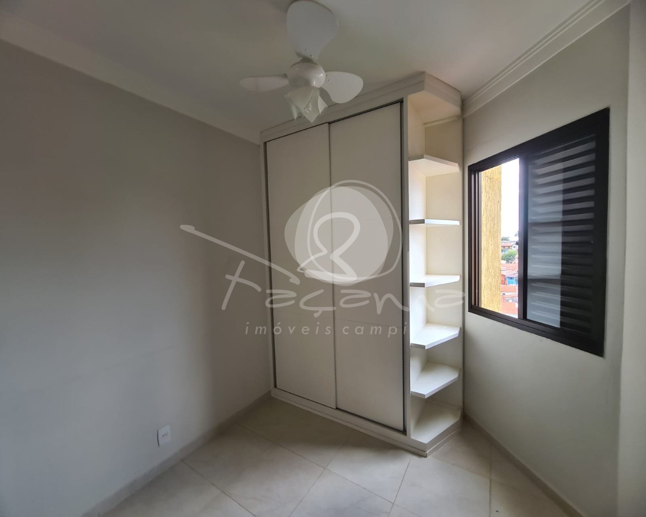 Apartamento à venda com 2 quartos, 75m² - Foto 6