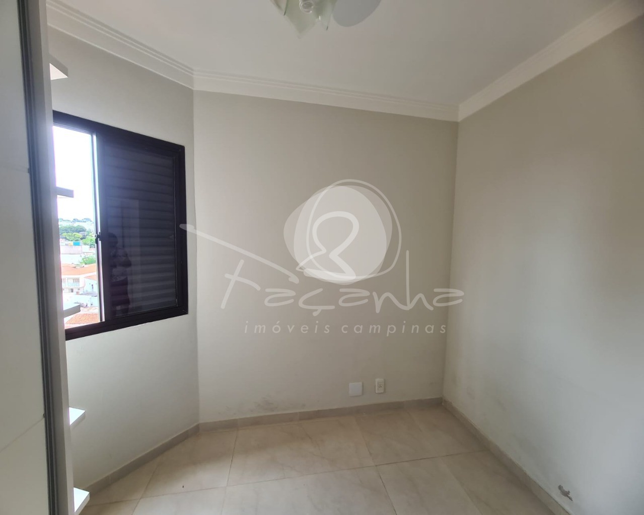 Apartamento à venda com 2 quartos, 75m² - Foto 7