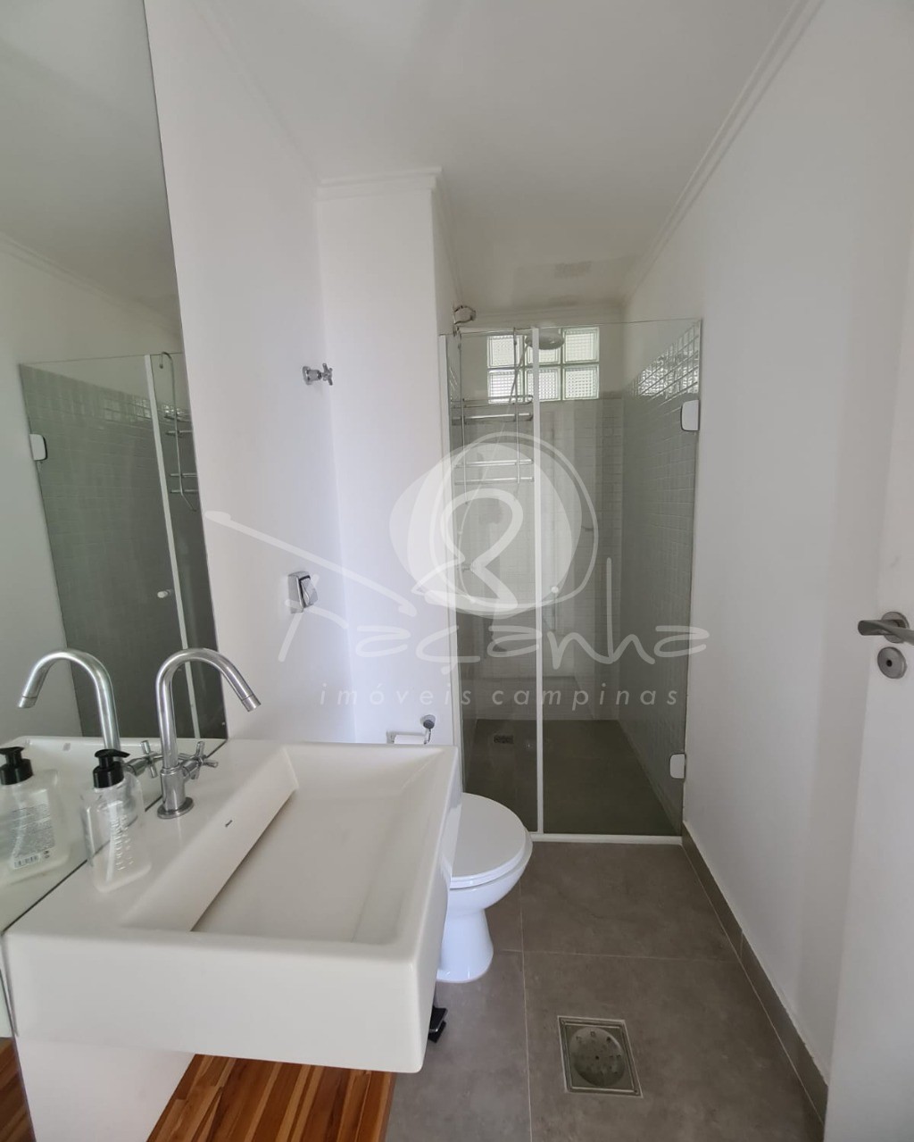 Apartamento à venda com 2 quartos, 75m² - Foto 9