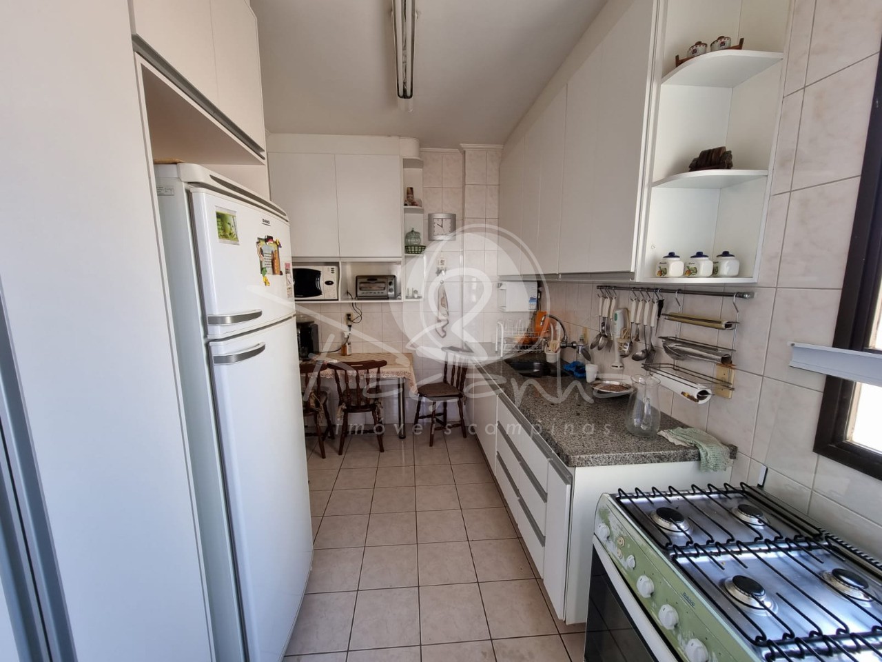 Apartamento à venda com 3 quartos, 90m² - Foto 18