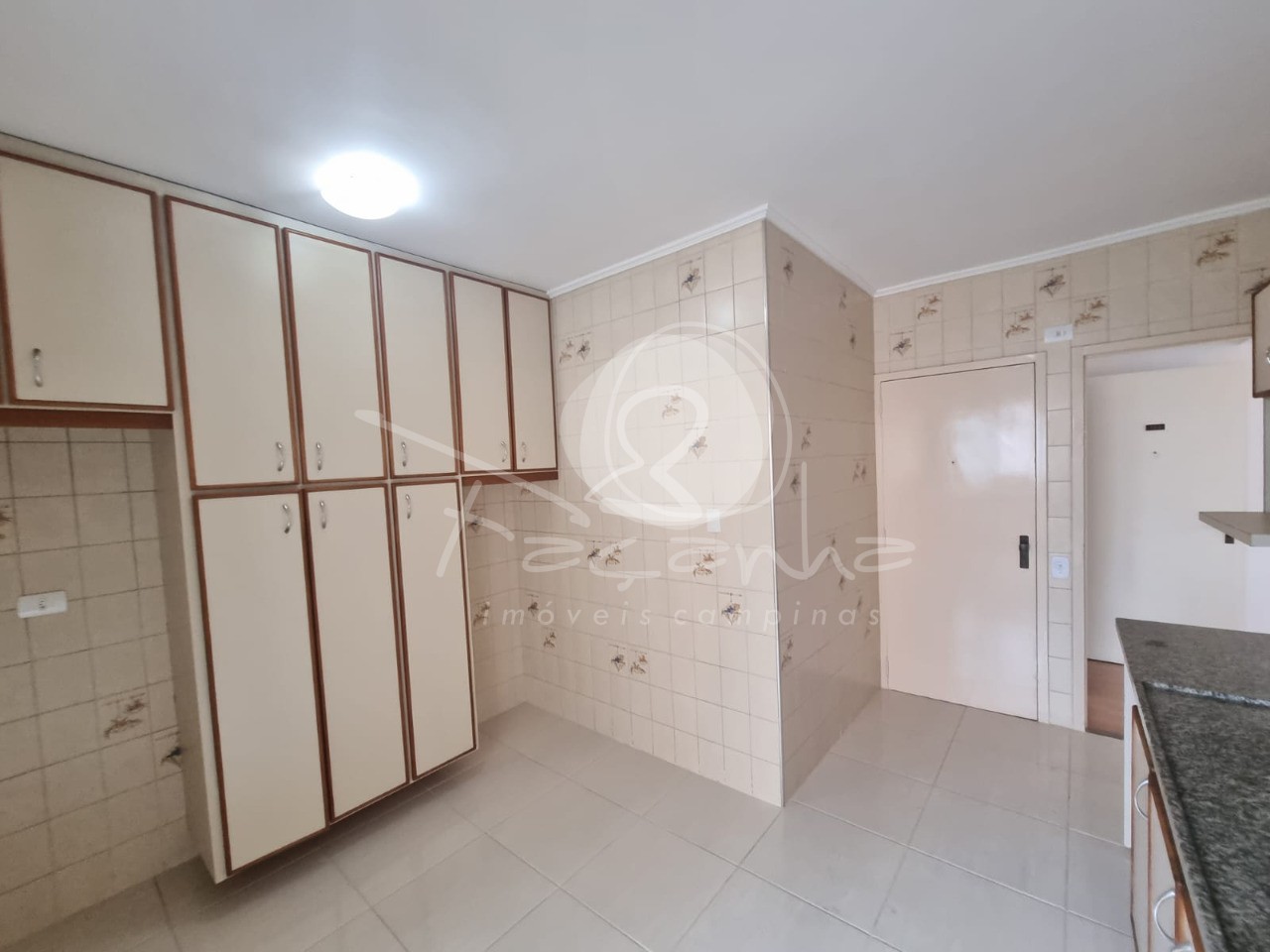 Apartamento à venda com 3 quartos, 110m² - Foto 11