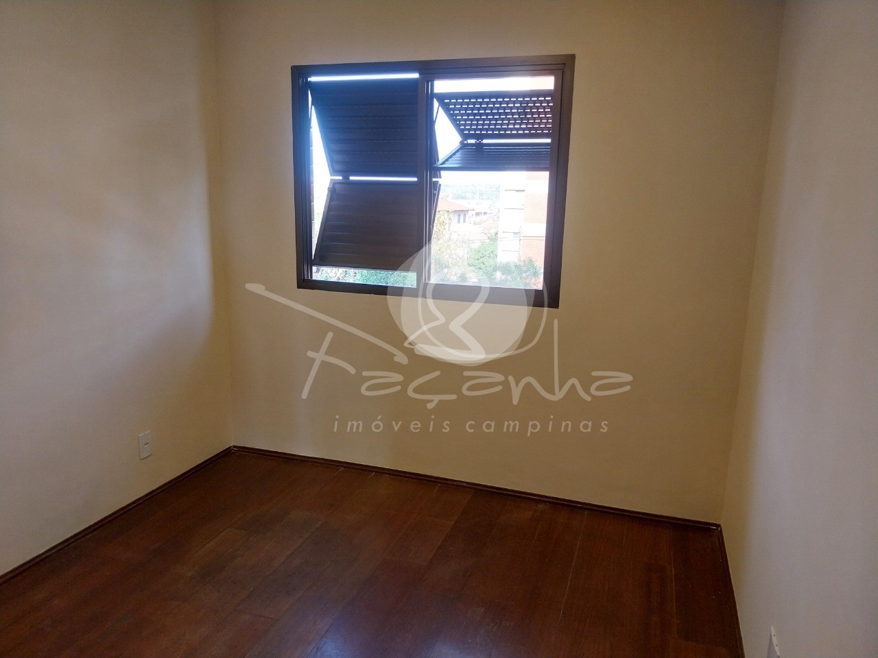 Apartamento para alugar com 3 quartos, 105m² - Foto 10