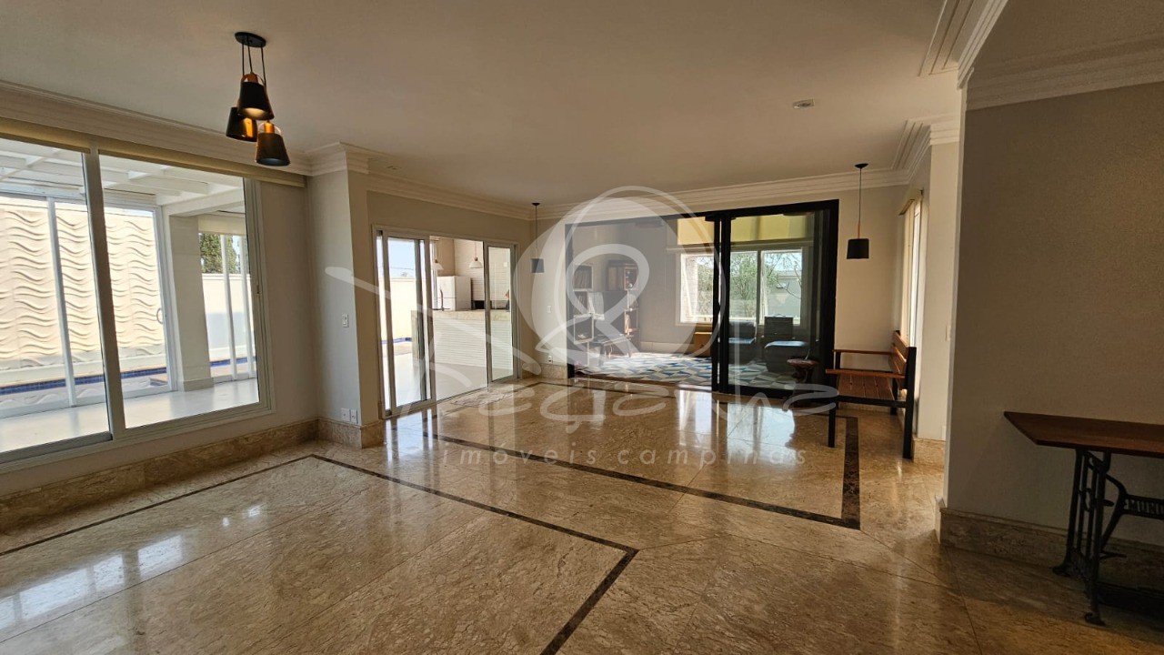 Casa à venda com 4 quartos, 574m² - Foto 2