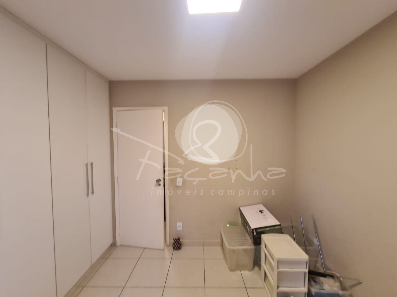 Apartamento à venda com 3 quartos, 100m² - Foto 9