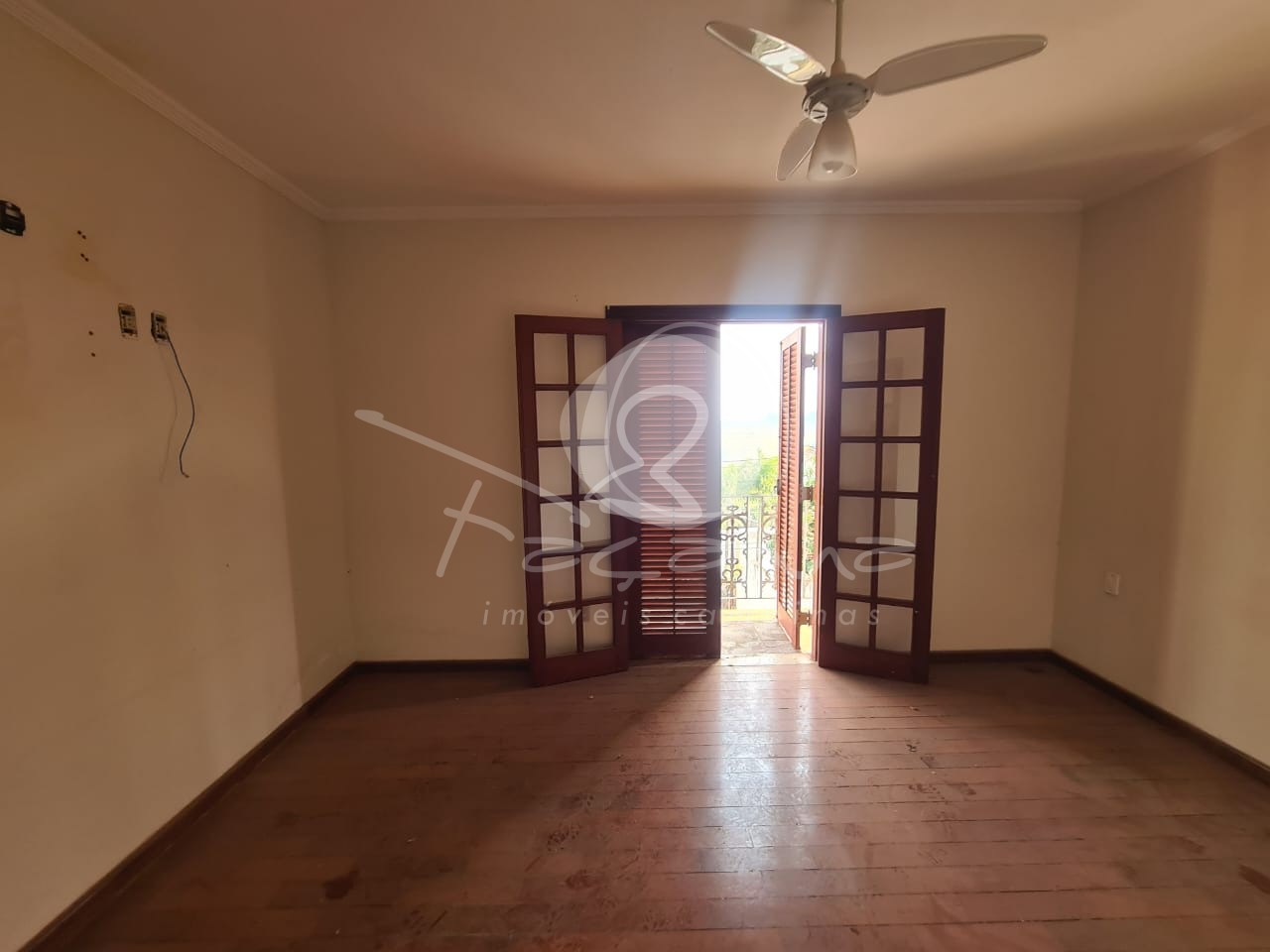 Casa de Condomínio à venda com 3 quartos, 231m² - Foto 16