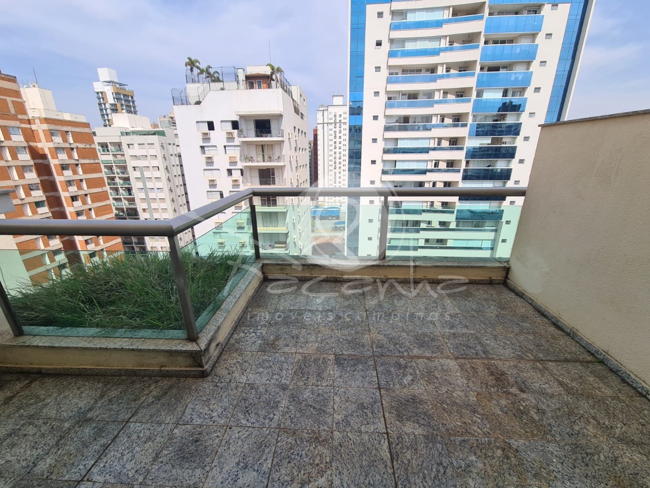 Cobertura à venda com 2 quartos, 109m² - Foto 2