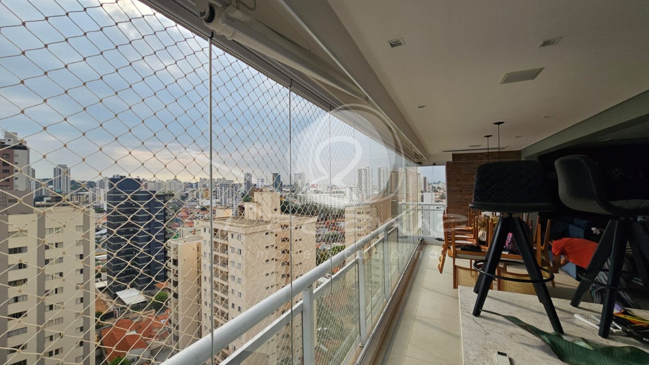 Apartamento à venda com 3 quartos, 181m² - Foto 4