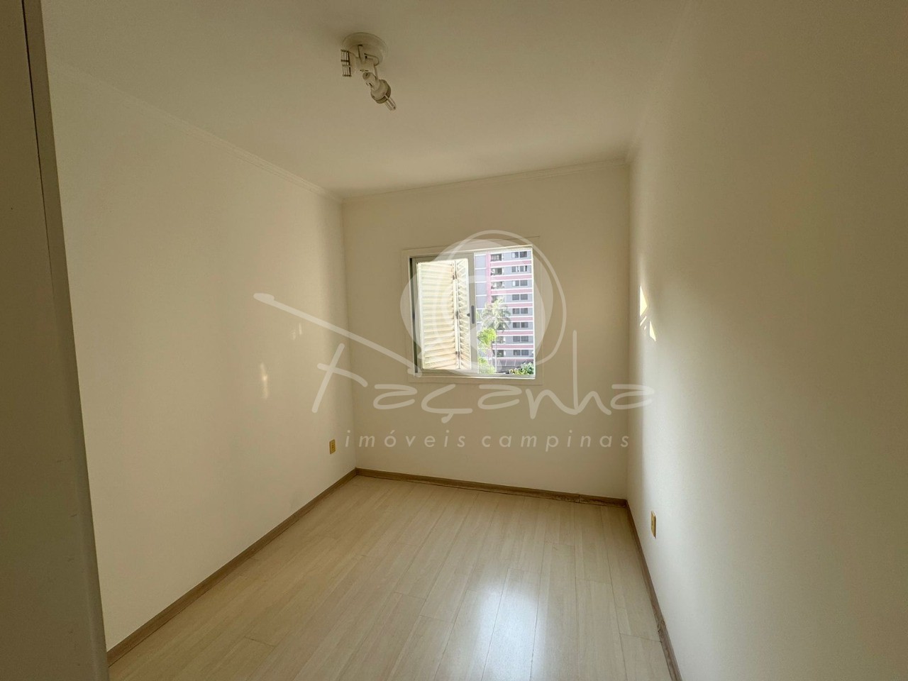 Apartamento à venda e aluguel com 1 quarto, 50m² - Foto 5