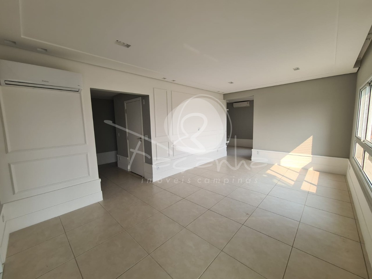 Apartamento à venda com 3 quartos, 148m² - Foto 4