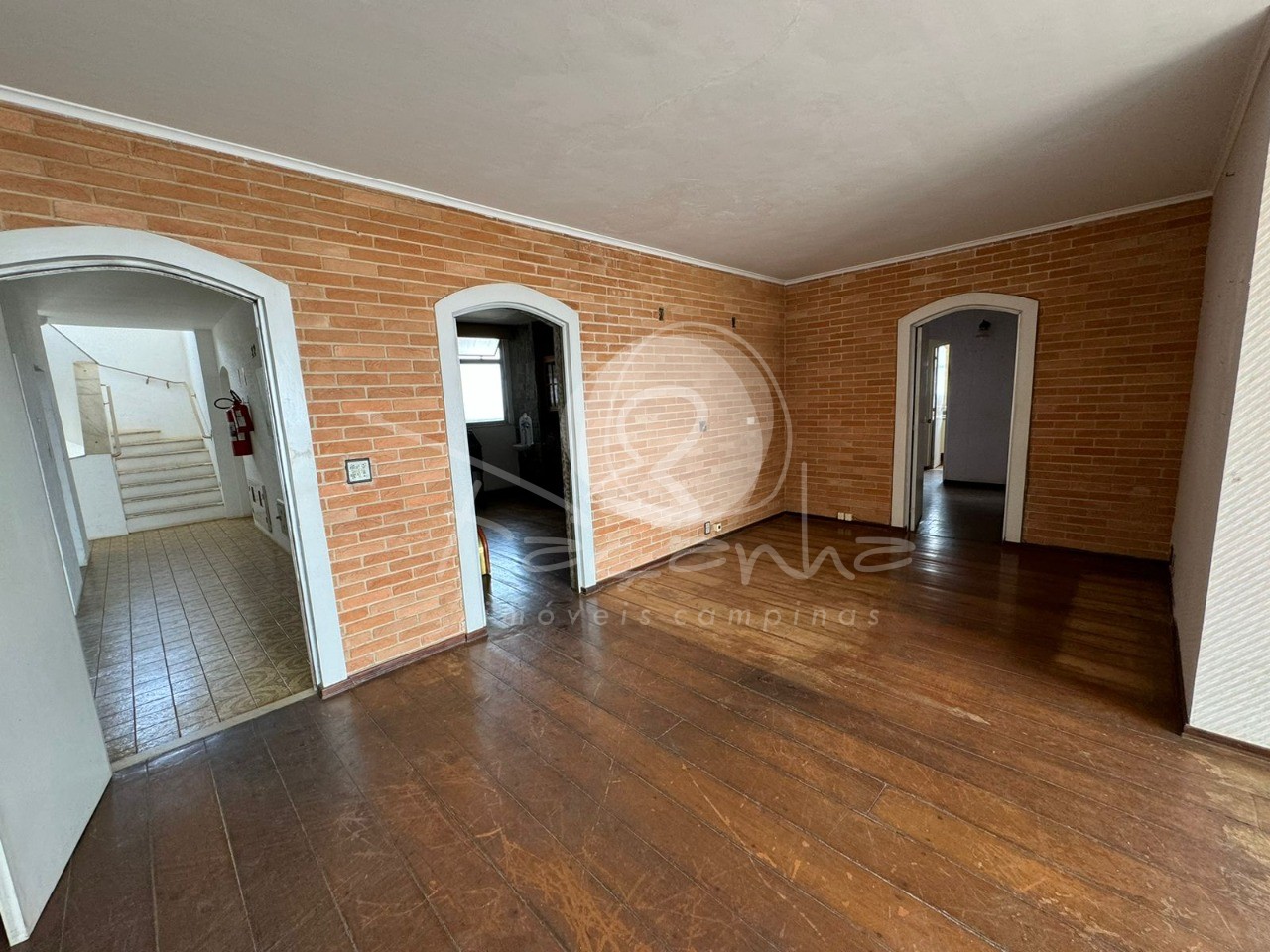 Apartamento à venda com 3 quartos, 170m² - Foto 1