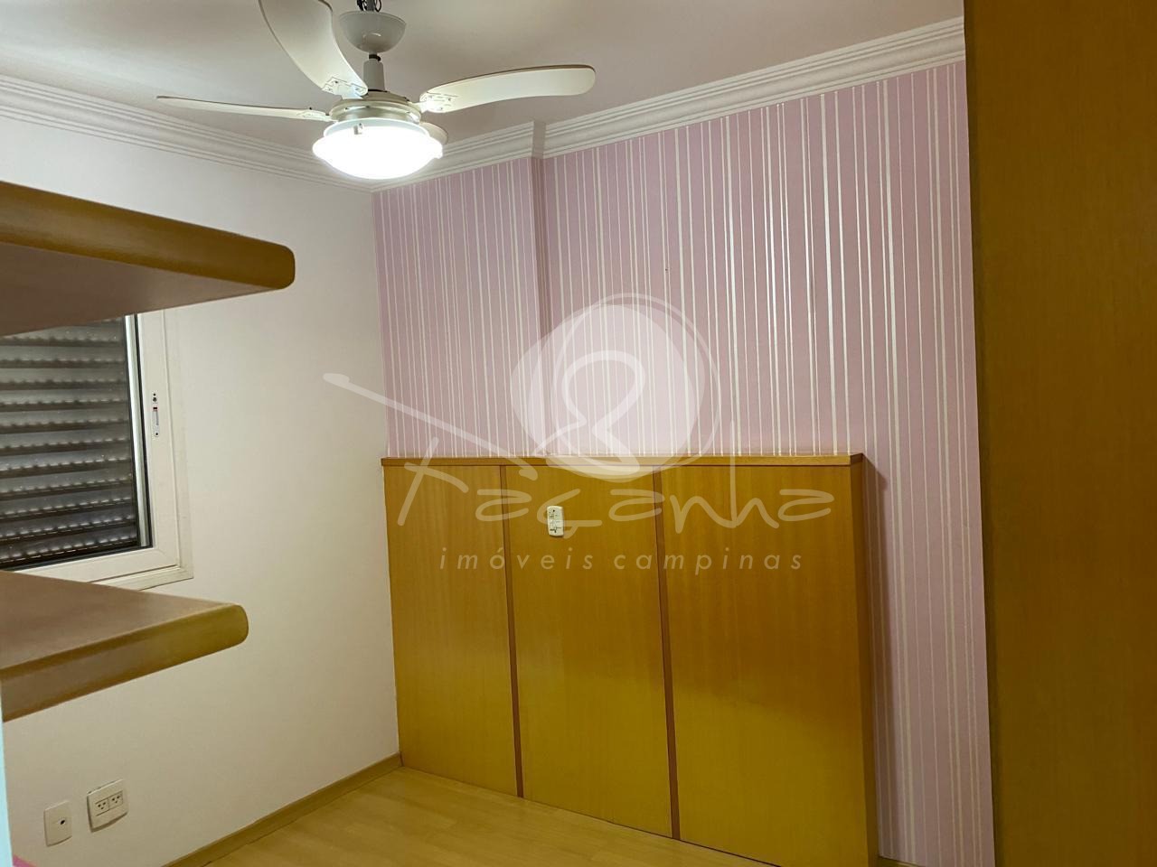 Apartamento à venda com 4 quartos, 136m² - Foto 2