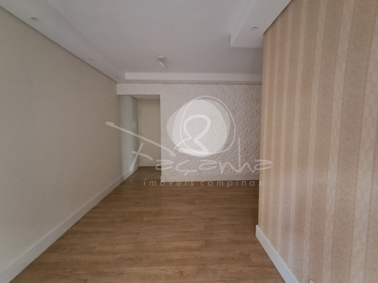 Apartamento à venda com 3 quartos, 68m² - Foto 2