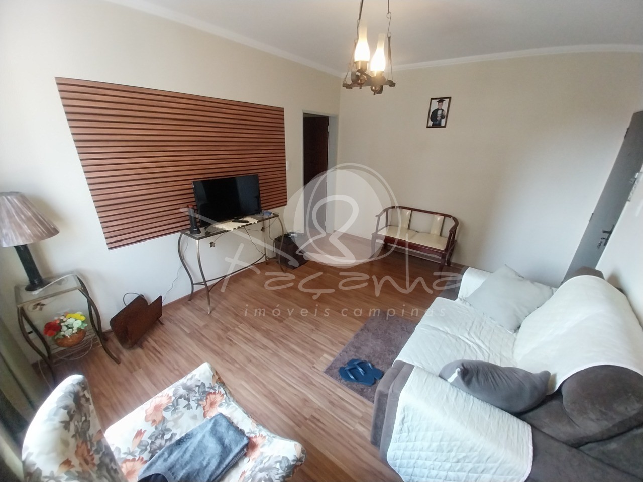 Apartamento à venda com 1 quarto, 60m² - Foto 2