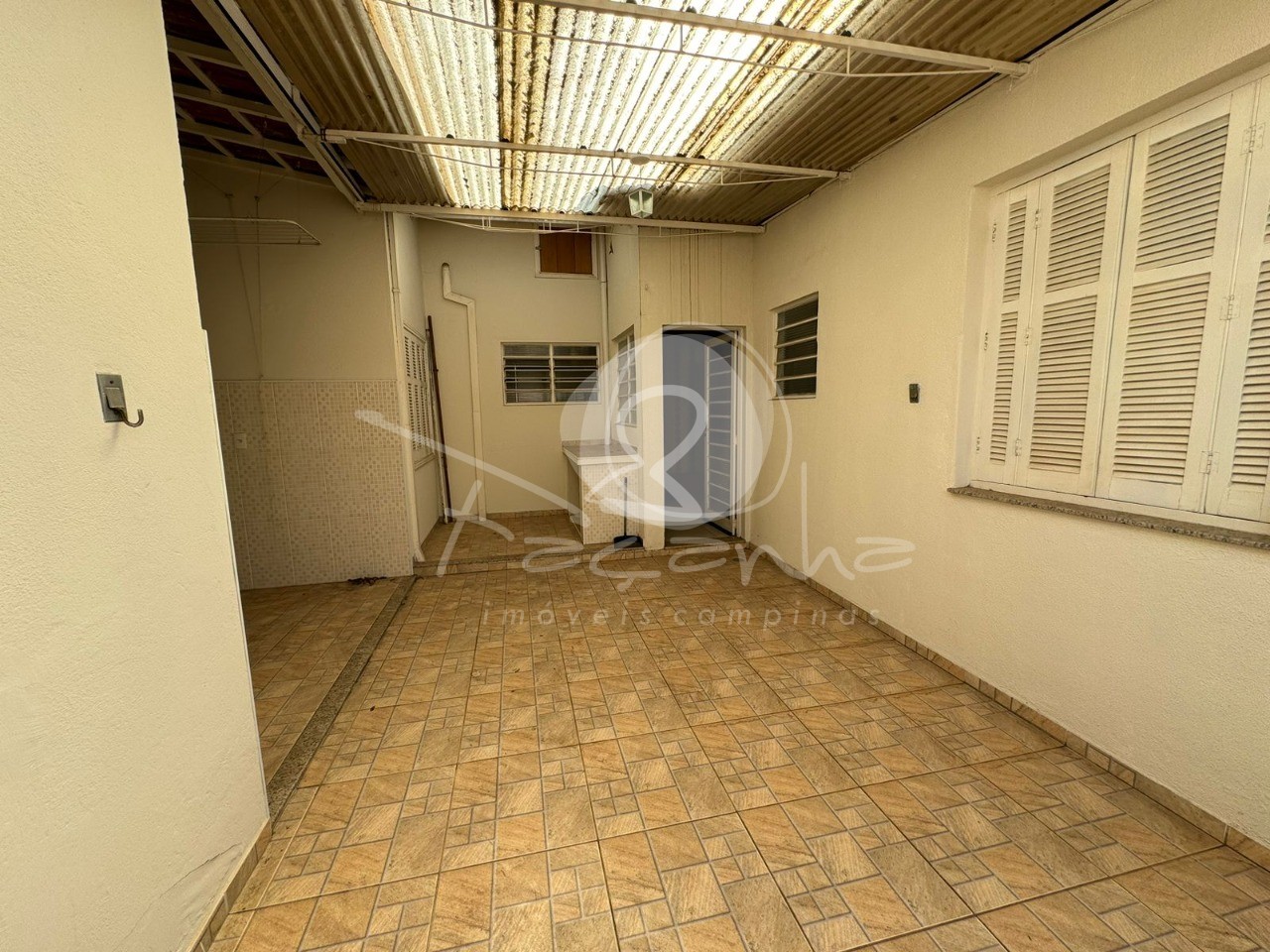 Casa à venda com 3 quartos, 180m² - Foto 20