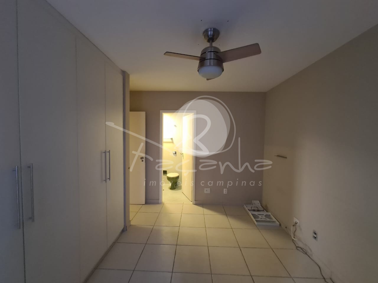 Apartamento à venda com 3 quartos, 100m² - Foto 14