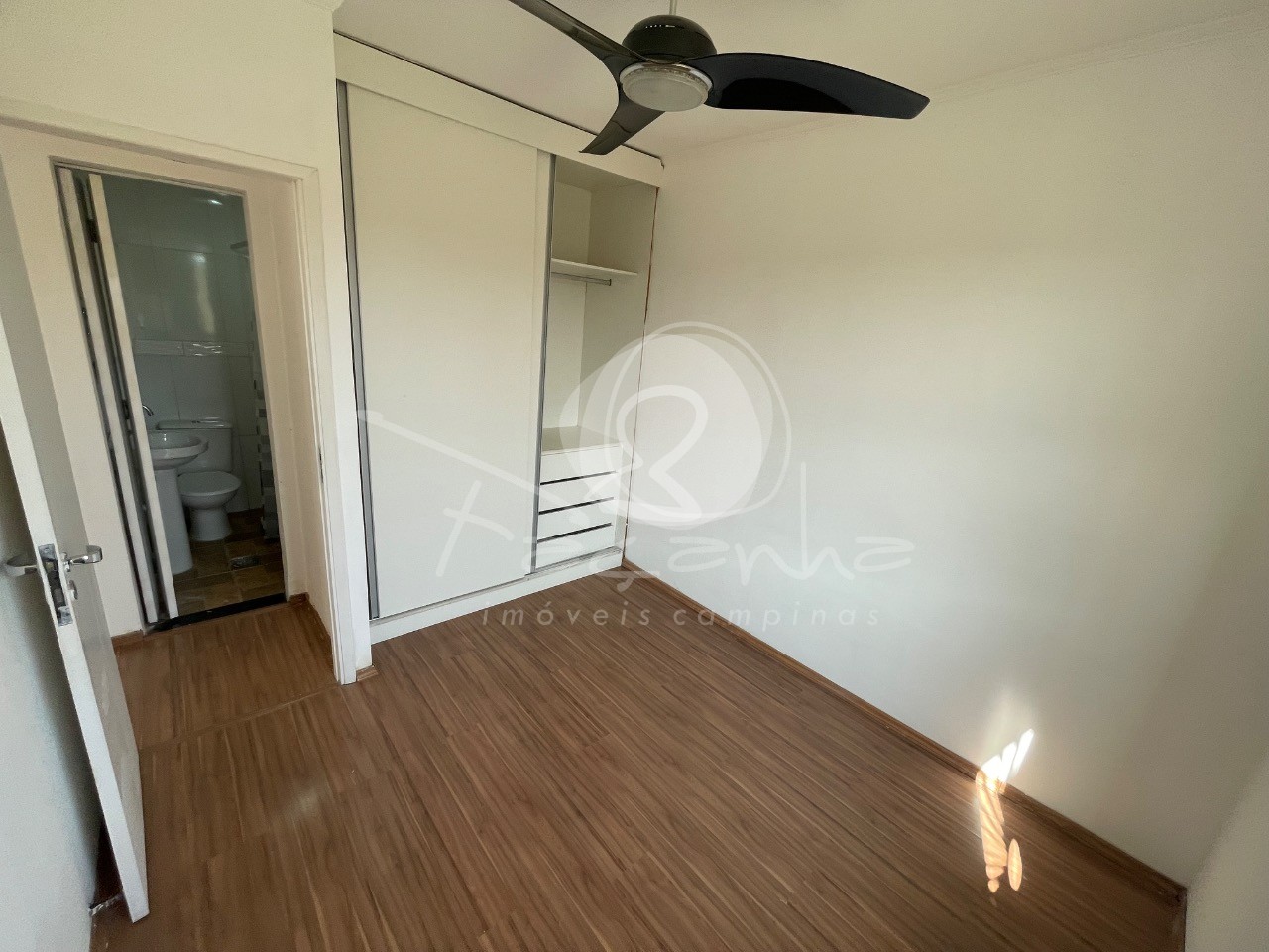 Apartamento à venda com 2 quartos, 60m² - Foto 7