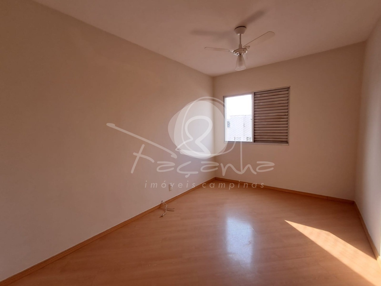 Apartamento à venda com 2 quartos, 84m² - Foto 4