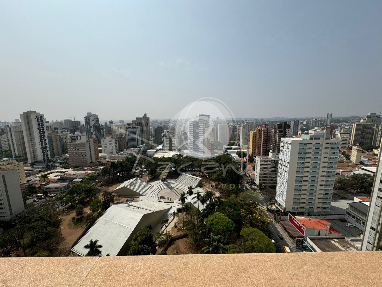 Apartamento à venda com 3 quartos, 170m² - Foto 3